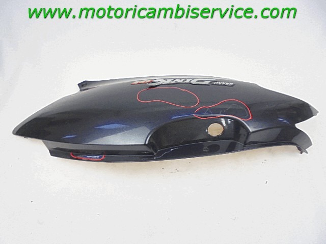 CARENA LATERALE POSTERIORE SINISTRA KYMCO GRAN DINK 125 2001 - 2006 KY330115 LEFT SIDE REAR FAIRING STRISCIATA