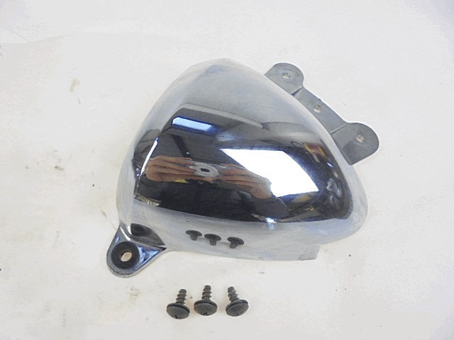 COVER DESTRA INFERIORE SERBATOIO SUZUKI GSF 600 BANDIT 2000 - 2005 4712131F00 LOWER TANK LEFT COVER