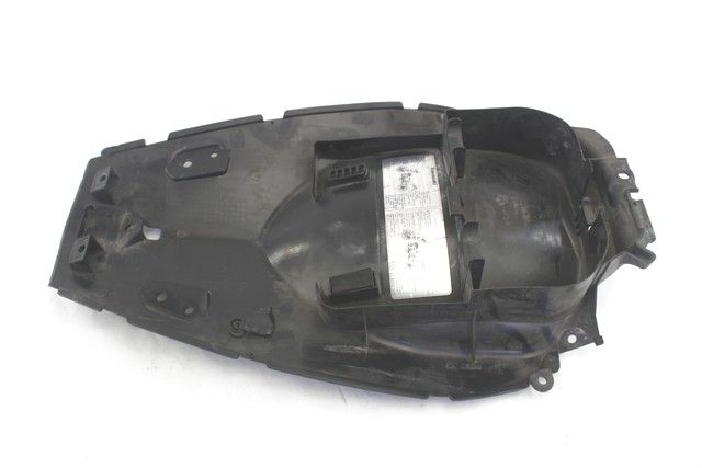 PARAFANGO POSTERIORE KAWASAKI ER-6 F 2009 - 2011 350230142 REAR FENDER