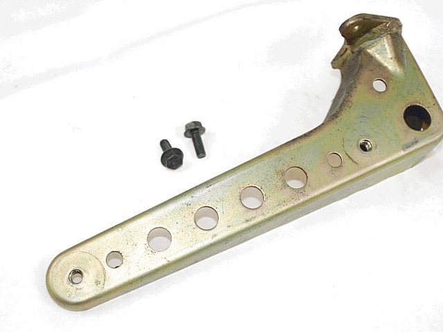 SUPPORTO PEDANA DESTRA SUZUKI BURGMAN 2001 - 2003 43650-14FA0-000 RIGHT FOOTREST BRACKET