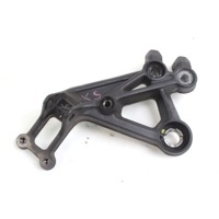 KTM 125 DUKE 93003038000 STAFFA PEDANA ANTERIORE SINISTRA 21 - 23 FRONT LEFT FOOTREST HOLDER