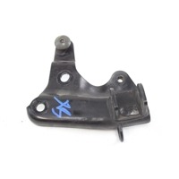 YAMAHA T-MAX XP 500 STAFFA PEDANA SINISTRA 04 - 07 LEFT FOOTREST HOLDER