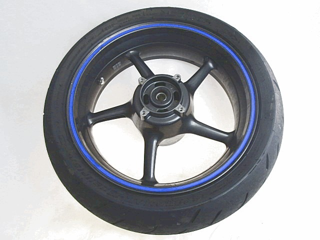 CERCHIO IN LEGA POSTERIORE 17 POLLICI TRIUMPH 675 STREET TRIPLE 2007 - 2012 T2010507 REAR WHEEL PNEUMATICO DA SOSTITUIRE