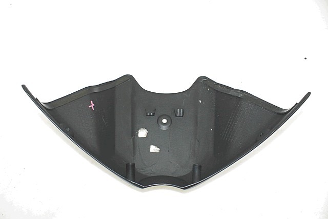 CARENA ANTERIORE SERBATOIO TRIUMPH SPEED TRIPLE 1050 2011 - 2013 T2306571 FUEL TANK FRONT FAIRING COVER ATTACCO DANNEGGIATO