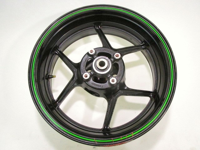 CERCHIO RUOTA POSTERIORE 6.00X17 KAWASAKI NINJA 1000 ZX-10R 2008 - 2009 41073008118F REAR WEEL PIEGATO CON PICCOLI GRAFFI