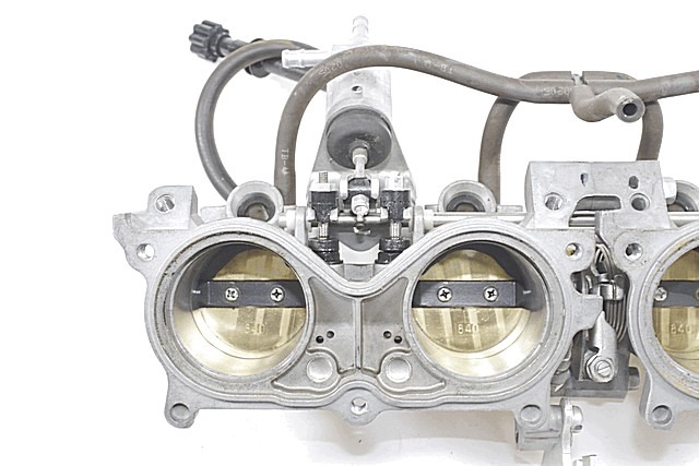 CORPO FARFALLATO HONDA CBR 600 RR 2005 - 2006 16401MEEA01 THROTTLE BODY 