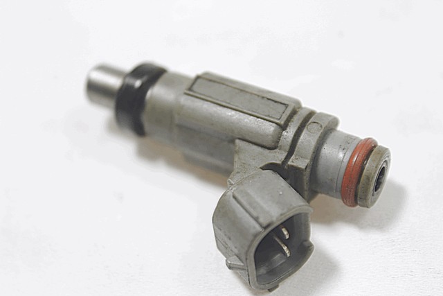 INIETTORE KAWASAKI NINJA 1000 ZX-10R 2004 - 2005 490330003 INJECTOR