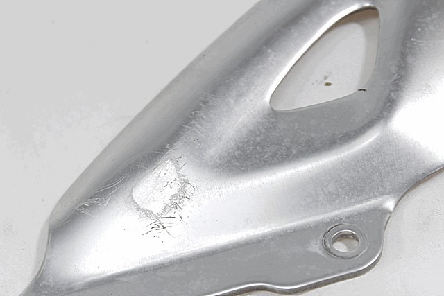 PARATACCO DESTRA TRIUMPH TIGER 1050 2006 - 2012 T2080755 RIGHT HEEL GUARD DA LUCIDARE