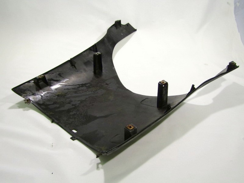 CARENATURA SOTTOSCOCCA APRILIA SCARABEO 150 1999 - 2002 AP8139274 UNDERBODY FAIRING ATTACCO DANNEGGIATO