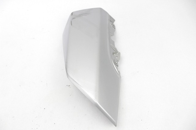 COVER INFERIORE CUPOLINO DESTRA YAMAHA N-MAX 125 ABS GDP125-A 2015 - 2017 2DPF835V00P0 RIGHT COWLING COVER LEGGERI GRAFFI