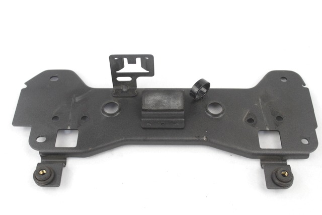 KAWASAKI Z 750 R 32046012518R SUPPORTO SELLA ANTERIORE 11 - 14 FRONT SEAT BRACKET