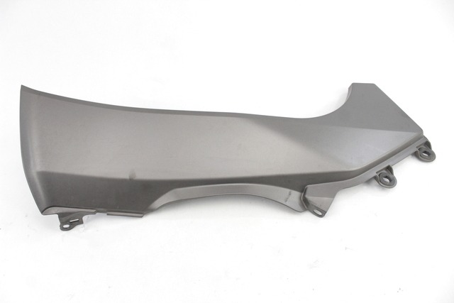 HONDA INTEGRA 700 64600MGSD70ZA FIANCHETTO CENTRALE DESTRA 11 - 13 RIGHT BODY COVER 