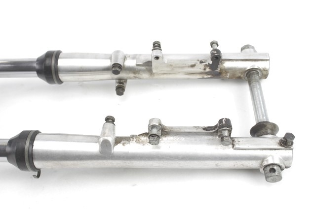 DUCATI SPORT 500 DESMO FORCELLA ANTERIORE 76 - 84 FRONT FORK LEGGERI SEGNI DI USURA