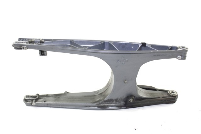 KTM 390 DUKE 90504030044 FORCELLONE POSTERIORE 12 - 16 REAR SWINGARM