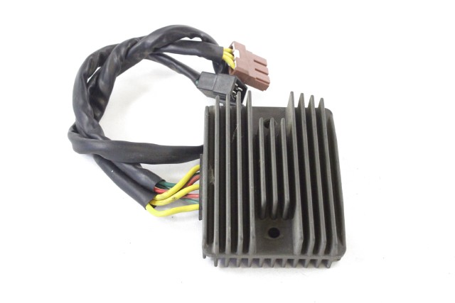 MALAGUTI MADISON 250 1-001-517-772 REGOLATORE DI TENSIONE 06 - 12 RECTIFIER