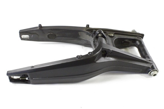 HONDA CBR 650 R 52200MKND50 FORCELLONE POSTERIORE RH01 21 - 23 REAR SWINGARM CON GRAFFI