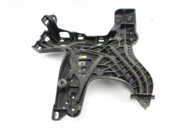 BMW K 1200 GT, K 1300 GT 46637685013 SUPPORTO CARENATURA ANTERIORE SINISTRA K44 04 - 10 FRONT LEFT PANEL CARRIER