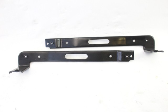 KYMCO AGILITY 50 50611LCB9C10 50612LCB9C10 SUPPORTI PEDANA 19 - 24 FOOTBOARD BRACKETS