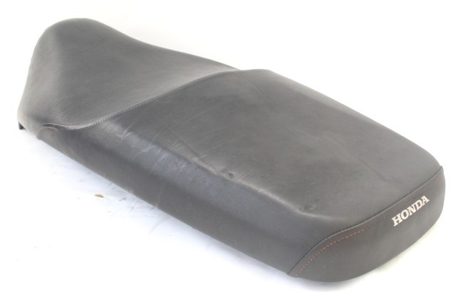 HONDA SH 150 77200KTF671 SELLA KF10 09 - 12 SEAT 77200KTF9800