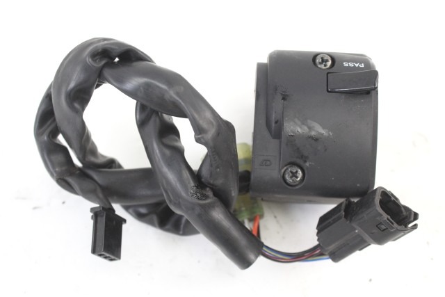 KAWASAKI Z 900 460910390 DEVIOLUCI COMMUTATORE SINISTRA ZR900B 17 - 20 LEFT HANDLEBAR SWITCH 460910344