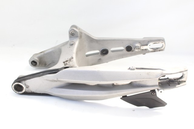 APRILIA DORSODURO 750 85623200ZEN FORCELLONE POSTERIORE 09 - 17 REAR SWINGARM 85623200XE1 85623200XE4 85623200XES 85623200XI2 