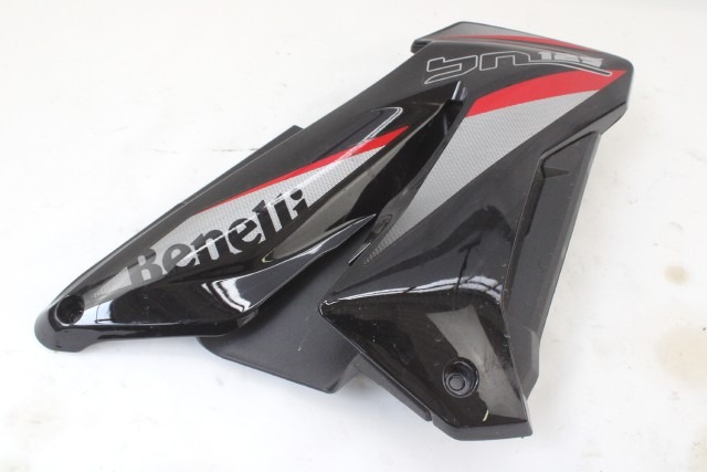 BENELLI BN 125 65682L29024Z CARENA ANTERIORE DESTRA 21 - 24 RIGHT FRONT FAIRING