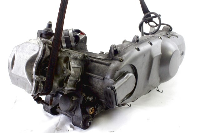 APRILIA SCARABEO 200 ROTAX 177 MOTORE 01 - 04 ENGINE