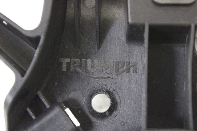 TRIUMPH TRIDENT 660 T2504903 STRUMENTAZIONE CONTACHILOMETRI 21 - 24 SPEEDOMETER CON DIFETTO VEDI FOTO