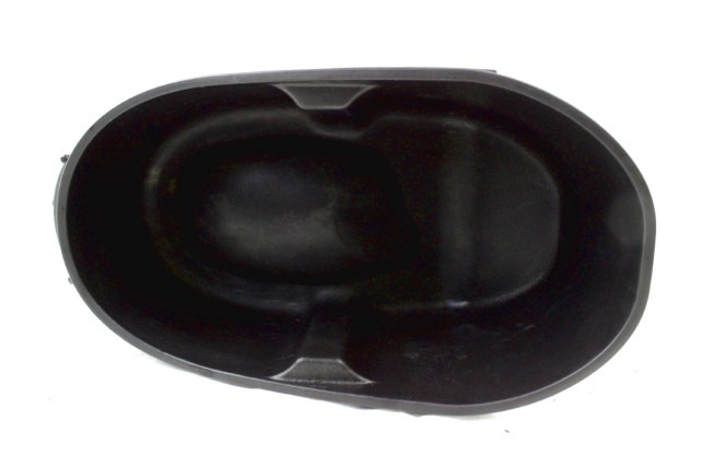 PIAGGIO VESPA GTS 300 SUPER 621155 VASCA SOTTOSELLA 08 - 16 HELMET COMPARTMENT