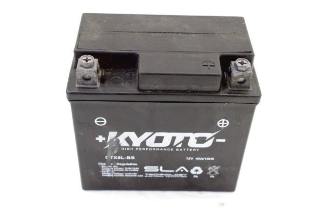 BATTERIA MOTO KYOTO CTX5L-BS 12V 4AH 10HR BATTERY