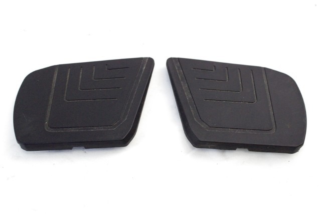 BMW C 400 X 46638566797 46638566798 TAPPETINI PEDANE ANTERIORI K09 18 - 24 FOOTBOARD MATS