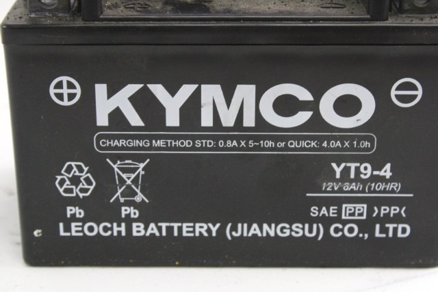 BATTERIA MOTO SCOOTER KYMCO YT9-4 12V 8AH BATTERY