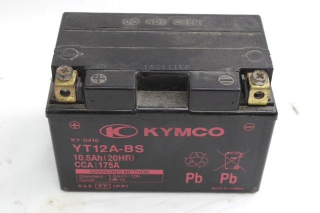 BATTERIA MOTO SCOOTER KYMCO YT12A-BS 12V 10.5AH 175CCA BATTERY