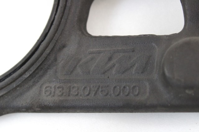 KTM 1290 SUPER DUKE R 61313075000C1 SUPPORTO PINZA FRENO POSTERIORE 17 - 18 REAR BRAKE CAKLIPER BRACKET 6131307500033S