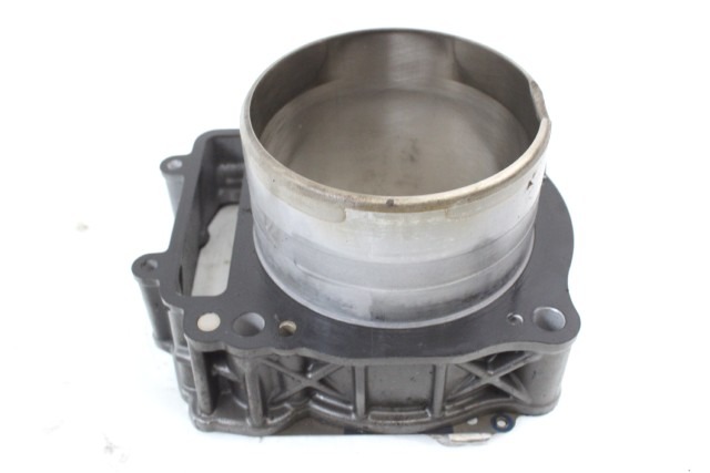 KTM 1290 SUPER DUKE R 6173003810024 CILINDRO E PISTONE ANTERIORE 17 - 18 FRONT CYLINDER & PISTON 6143003800024 6143003810024 6173003800024