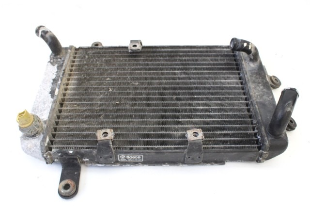 SUZUKI BURGMAN AN 400 1771014F02 RADIATORE 99 - 00 RADIATOR SEGNI DI USURA