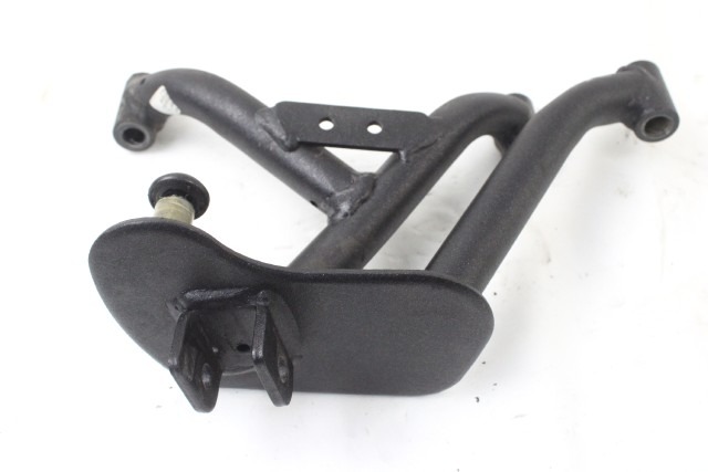 ROYAL ENFIELD SUPER METEOR 650 RAE00406 STAFFA PEDANA ANTERIORE SINISTRA 23 - 25 FRONT LEFT FOOTREST HOLDER