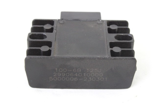 SWM SM 125 R 10000254 REGOLATORE DI TENSIONE 22 - 24 RECTIFIER