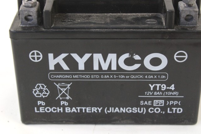 BATTERIA MOTO SCOOTER KYMCO YT9-4 12V 8AH 10HR BATTERY