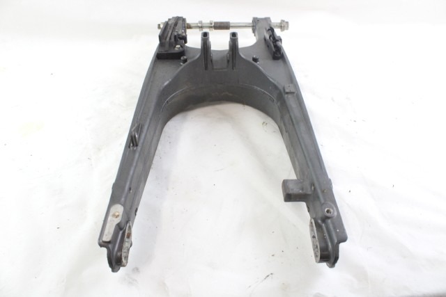 KTM 125 DUKE 28104030044BA FORCELLONE POSTERIORE 21 - 23 REAR SWINGARM 90104030033 90504030044 90904030000 